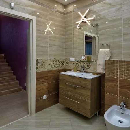 Villa Gold *